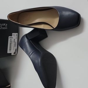 Naturalizer Pumps 7.5 Wide 'NIB'